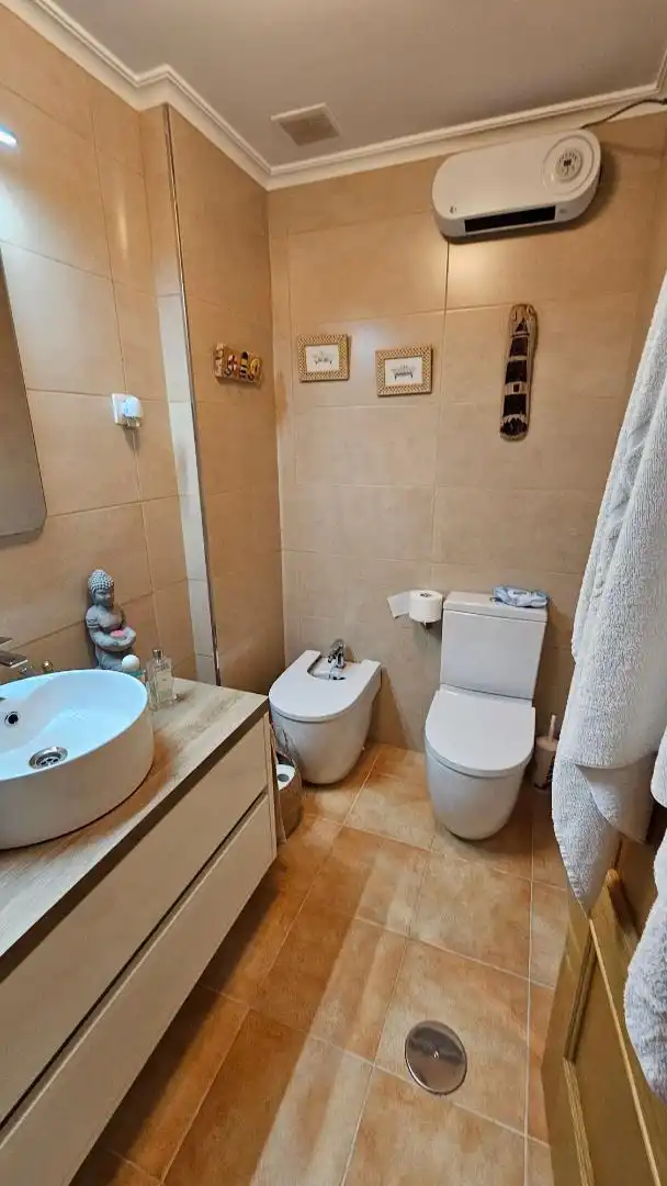 Wohnung zum Verkauf in Rúa Viladaide-Praia Altar, 12, Barreiros Badezimmer von Wohnung zum Verkauf in Barreiros mit Klimaanlage, Heizung und Privatgarten
