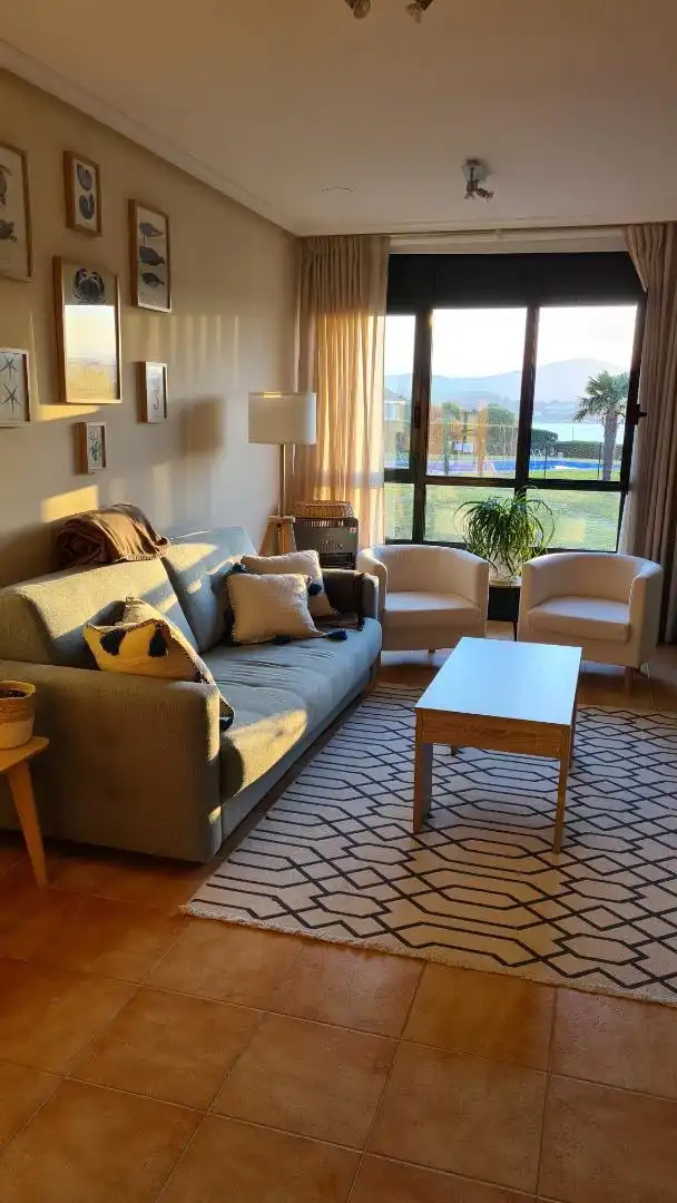Wohnung zum Verkauf in Rúa Viladaide-Praia Altar, 12, Barreiros Wohnzimmer von Wohnung zum Verkauf in Barreiros mit Klimaanlage, Heizung und Privatgarten