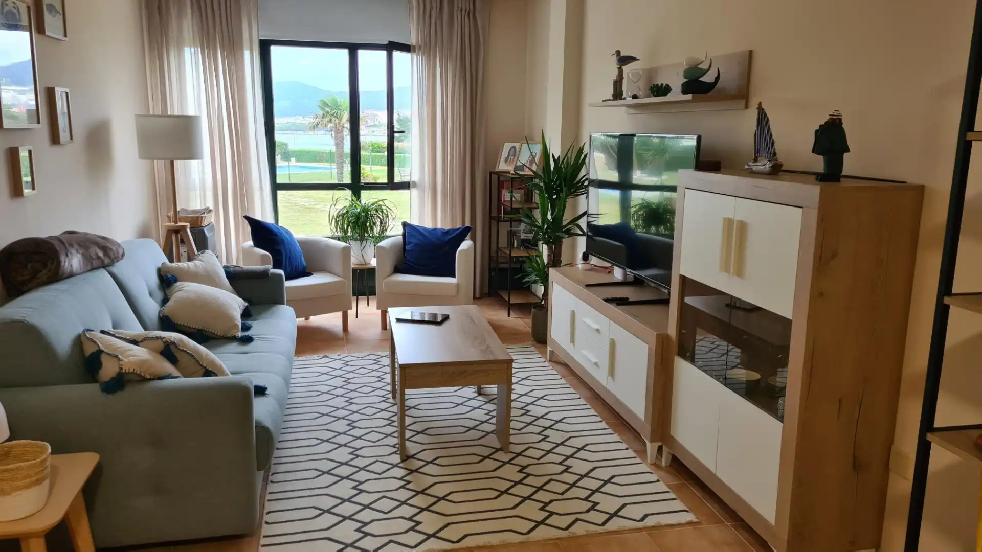 Wohnung zum Verkauf in Rúa Viladaide-Praia Altar, 12, Barreiros Wohnzimmer von Wohnung zum Verkauf in Barreiros mit Klimaanlage, Heizung und Privatgarten