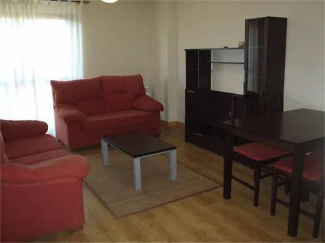 Piso en Alquiler en Calle Larga, 10 en Villamayor