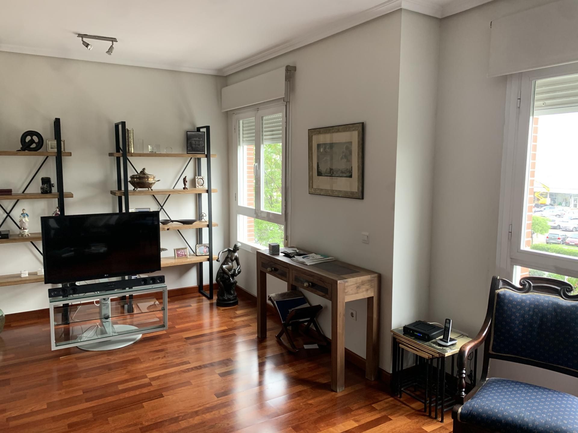 Flat to rent in Avenida de Kansas City, 21, San Pablo