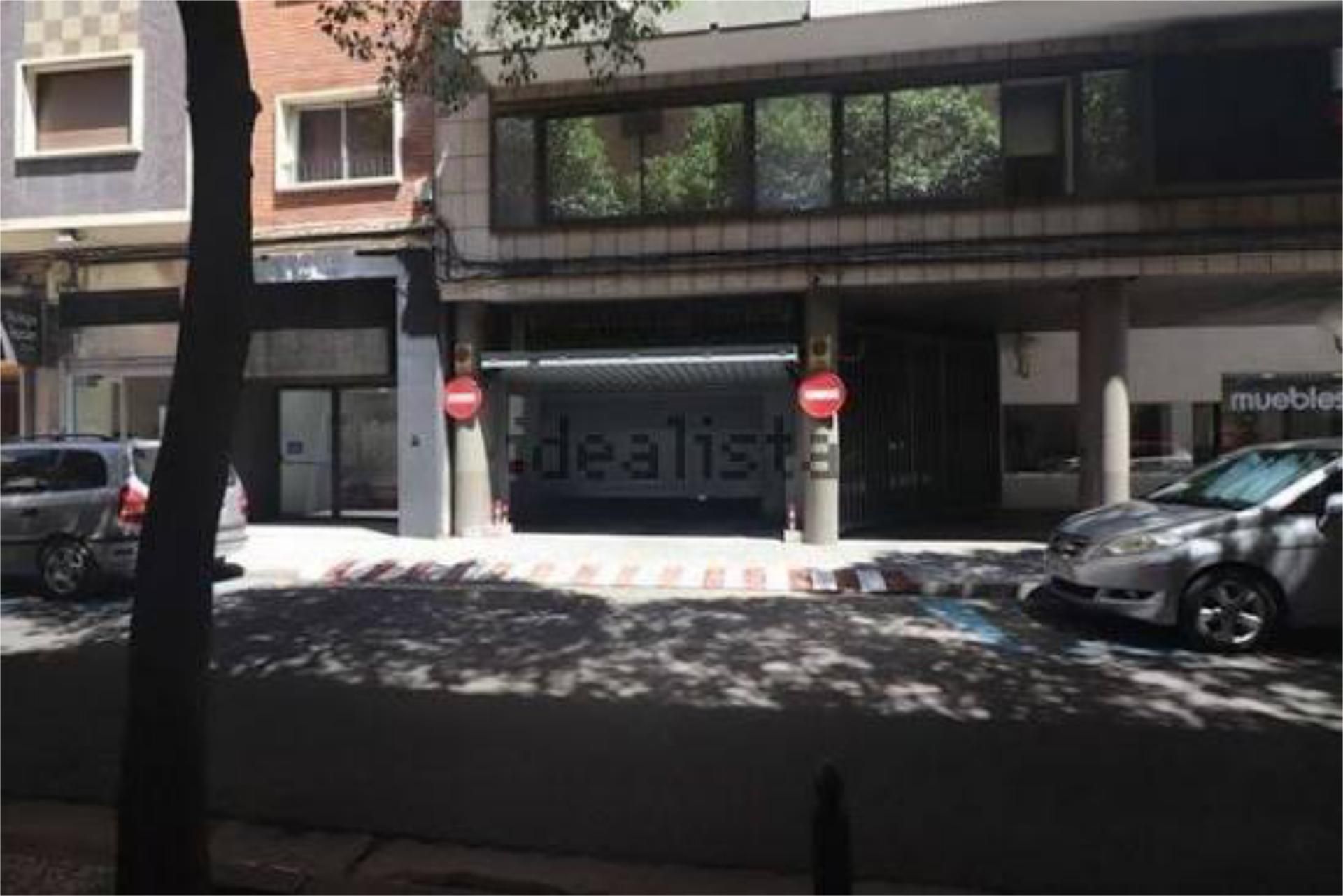 Exterior view of Garage to rent in  Zaragoza Capital