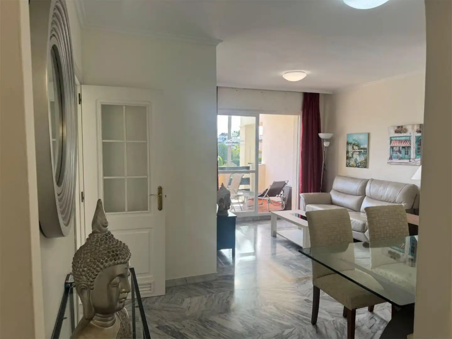Flat for rent in Calle José Manuel Caballero Bonald, 5, Nueva Alcántara Living room of Flat for rent in Marbella with Air Conditioner, Heating and Terrace