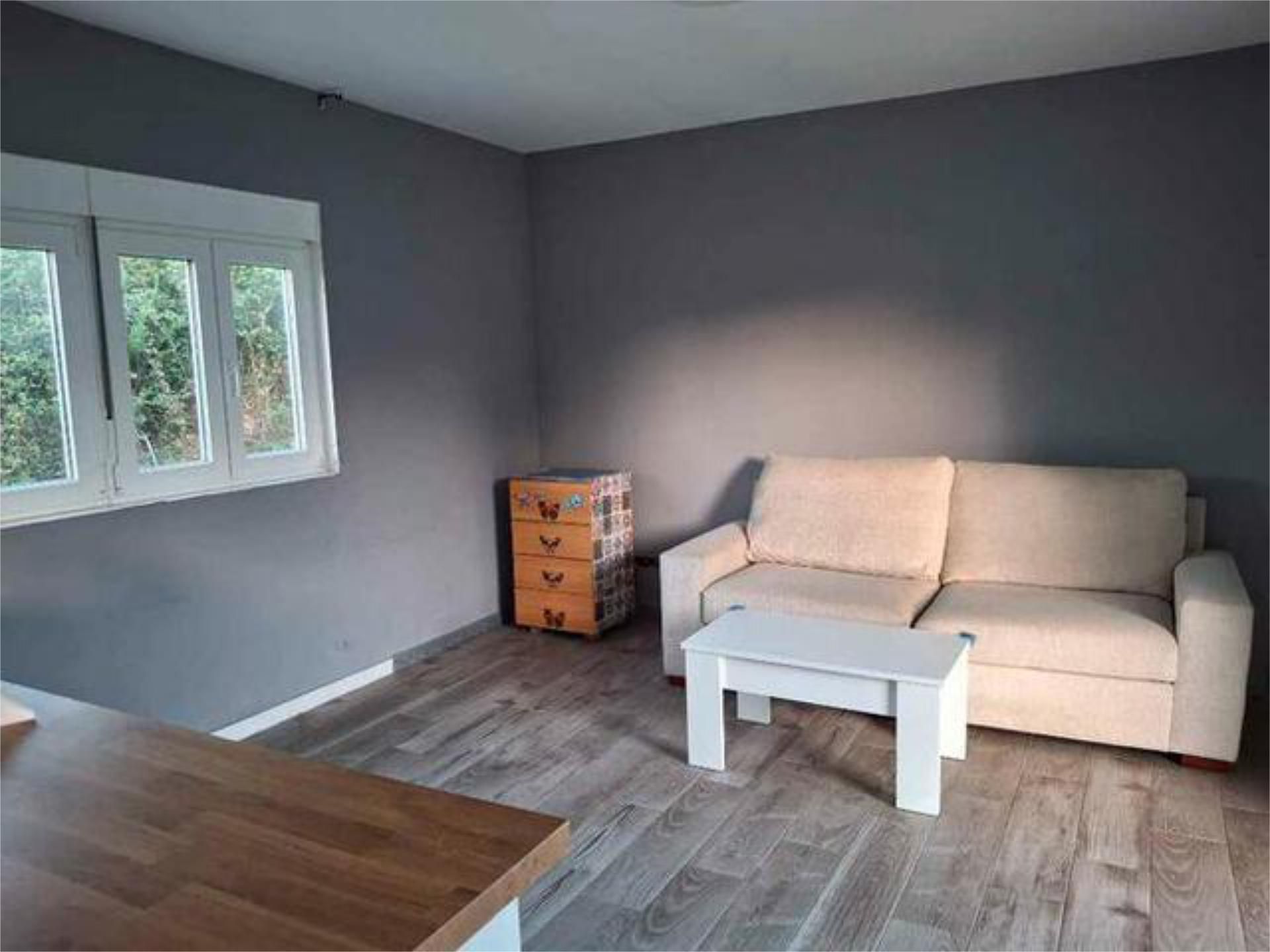 Single-family semi-detached to rent in Sada (A Coruña)