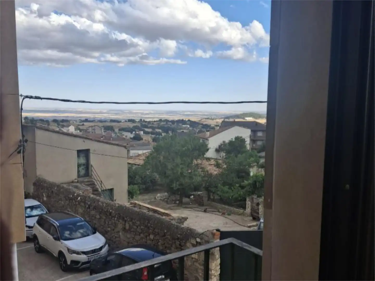 Flat for sale in Calle de San Blas, 21, El Vellón Exterior view of Flat for sale in El Vellón with Air Conditioner and Balcony