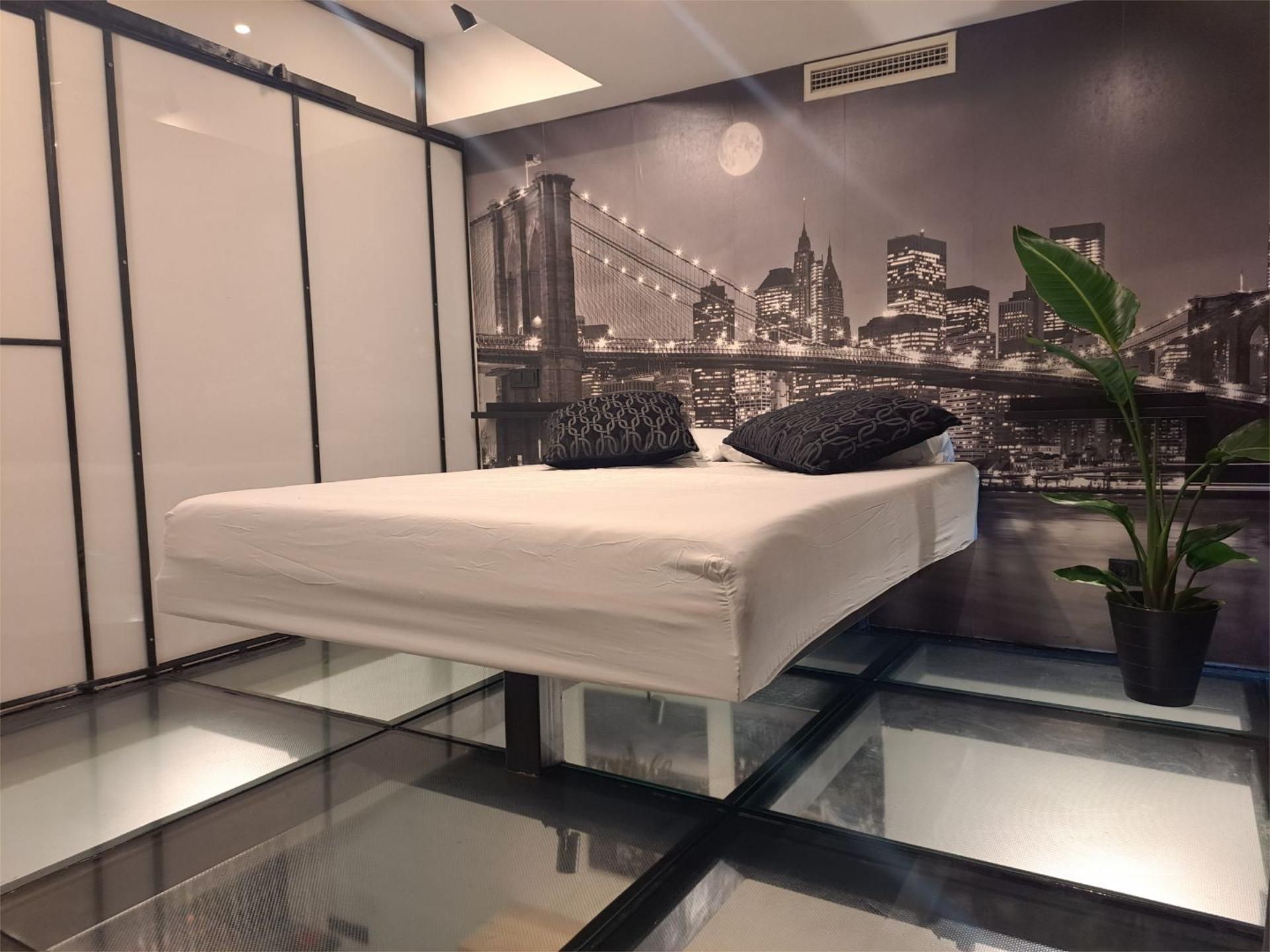 Habitación de Loft en venta en Alcobendas con Aire acondicionado, Calefacción y Jardín privado