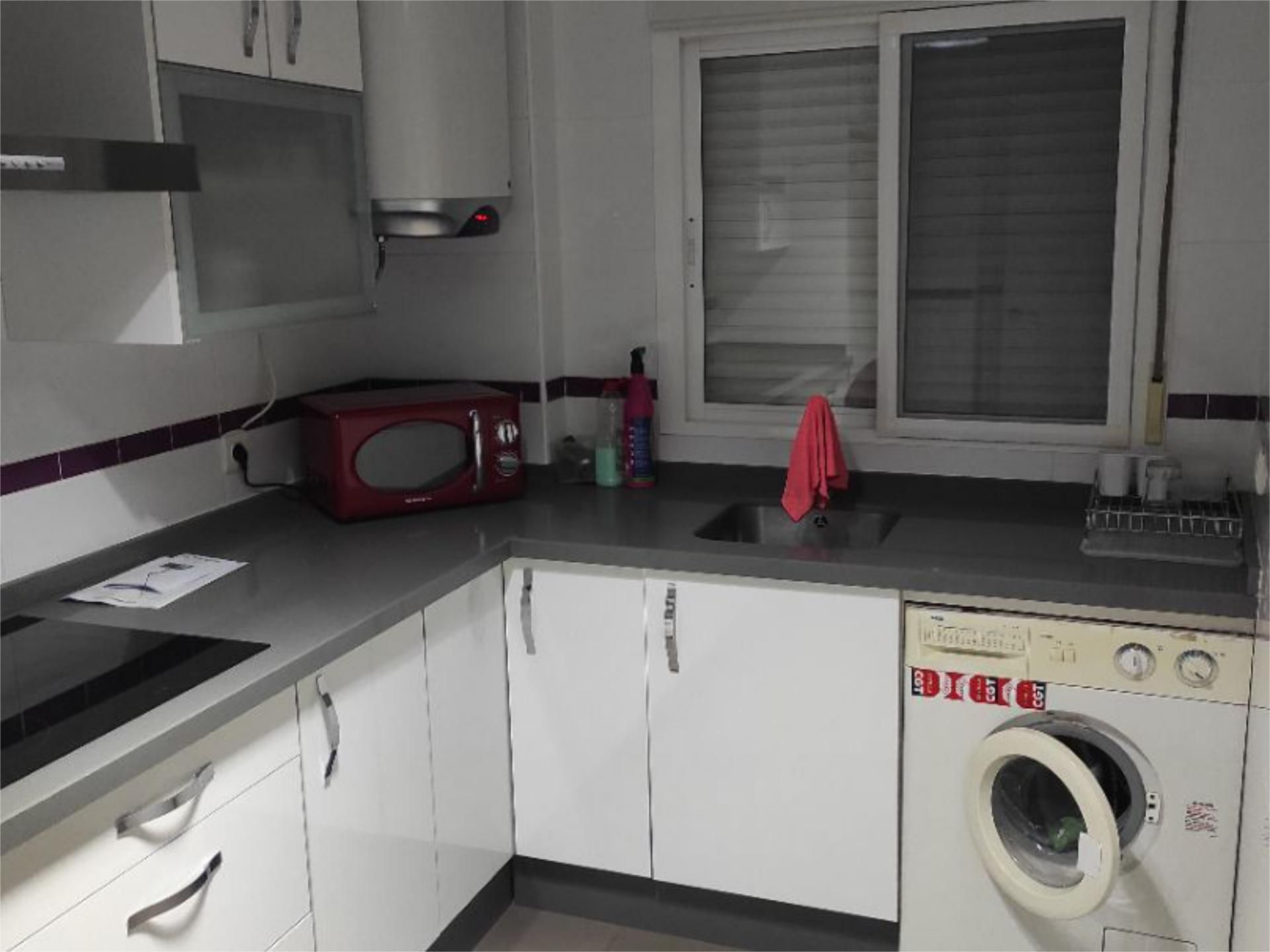 Küche von Wohnung zum verkauf in Niebla mit Klimaanlage, Terrasse und Möbliert