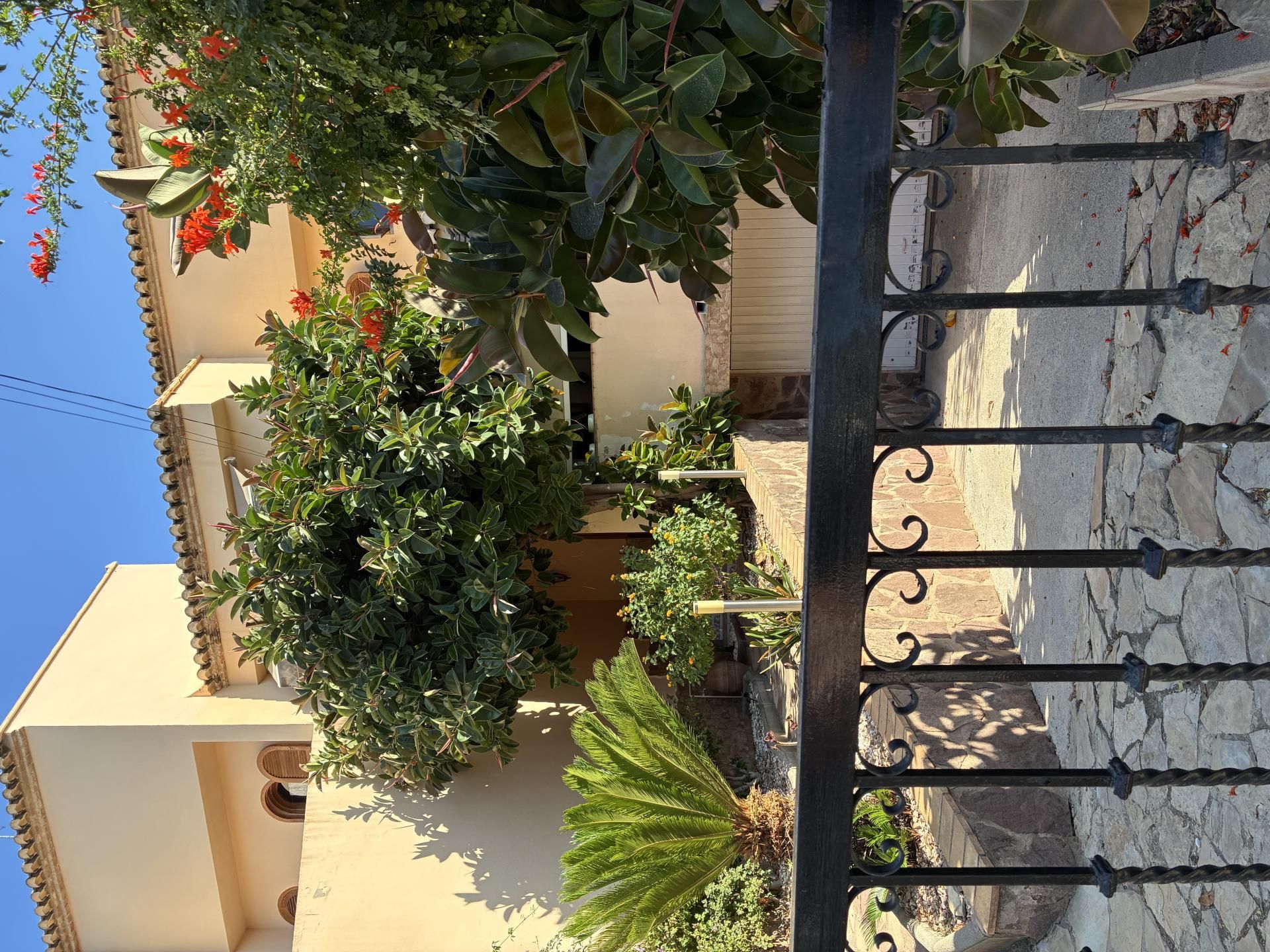 Balcony of Single-family semi-detached for sale in Paterna  with Air Conditioner, Heating and Private garden