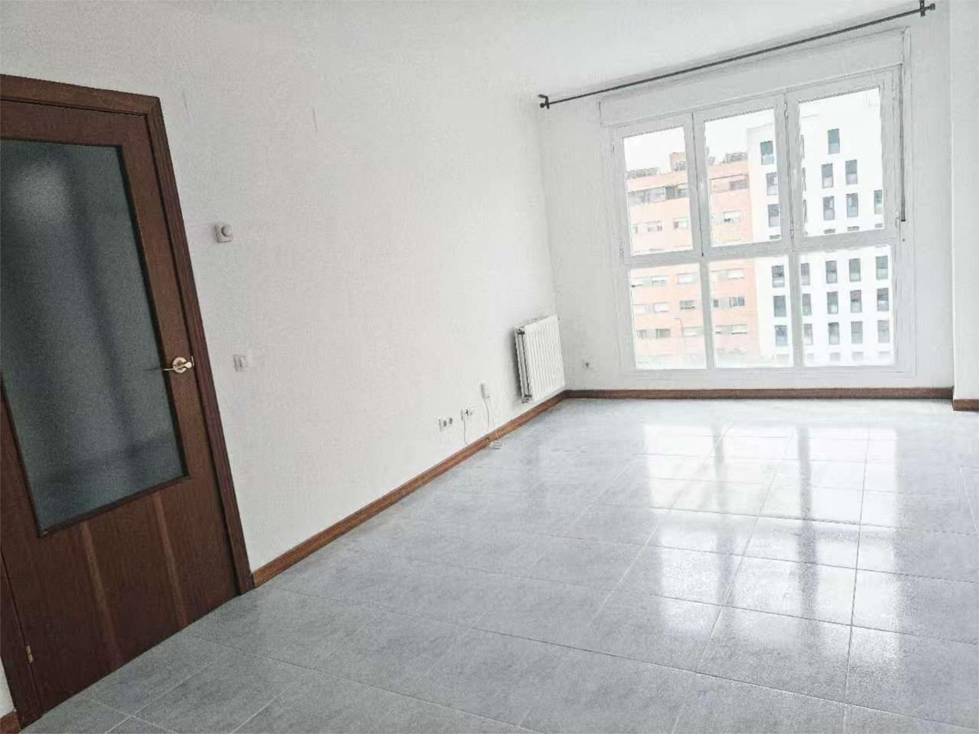 Bedroom of Flat for sale in  Madrid Capital  with Heating, Terrace and Furnished