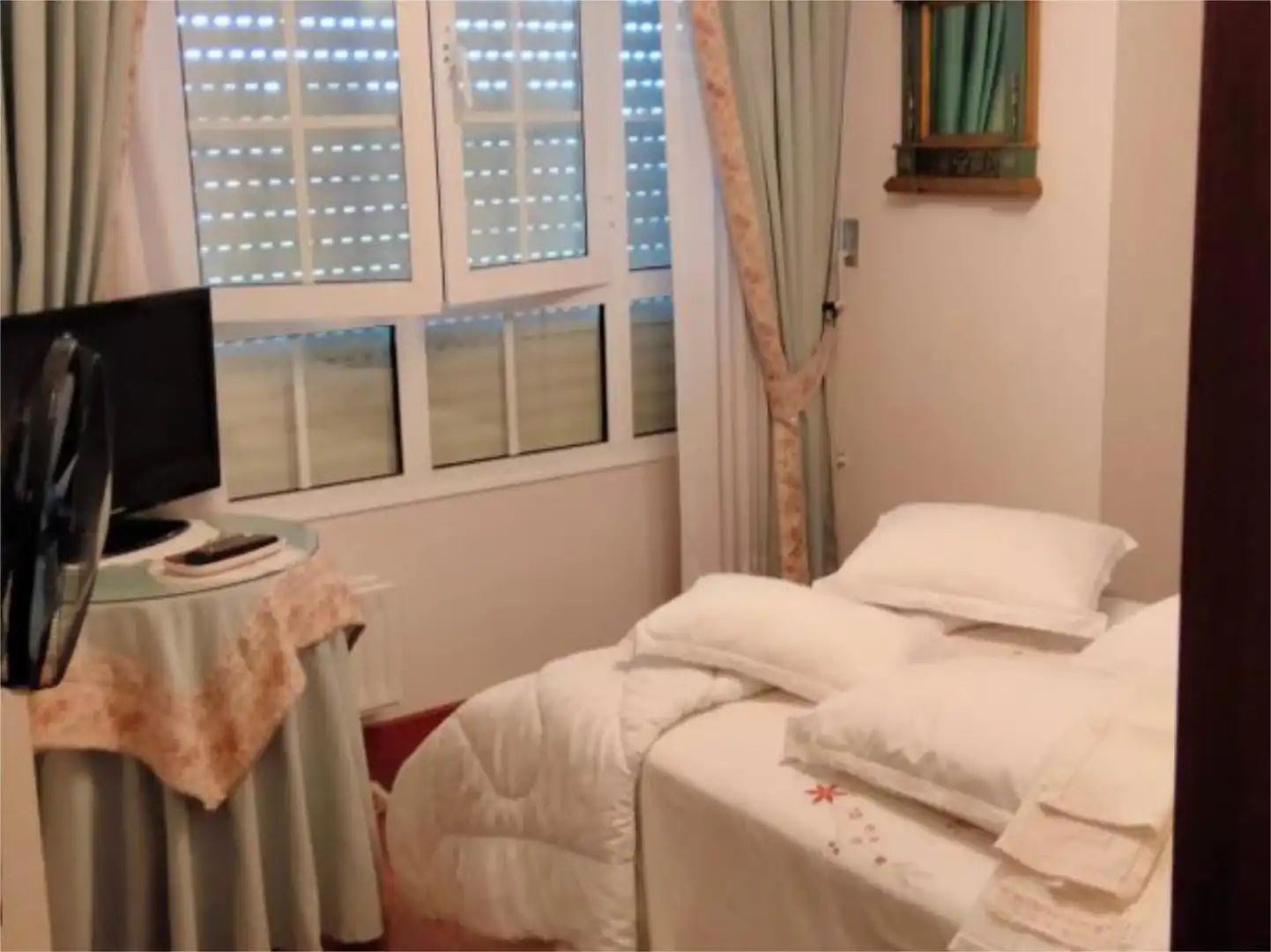 Casa o chalet en venta en El Bao, 40, Bárcena de Cicero Habitación de Casa o chalet en venta en Bárcena de Cicero con Aire acondicionado, Terraza y Piscina