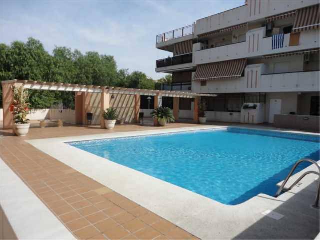 Piso en Alquiler en Castell de Ferro