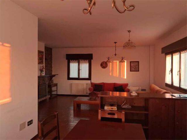 Casa adosada en Alquiler en Parroquias Norte