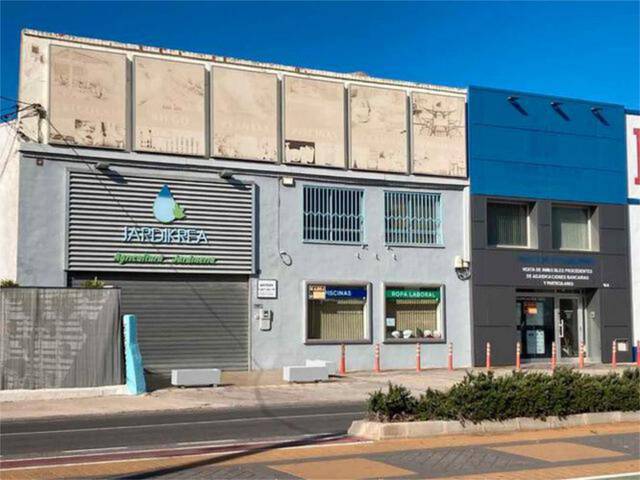 Nave industrial en Alquiler en Piscinas