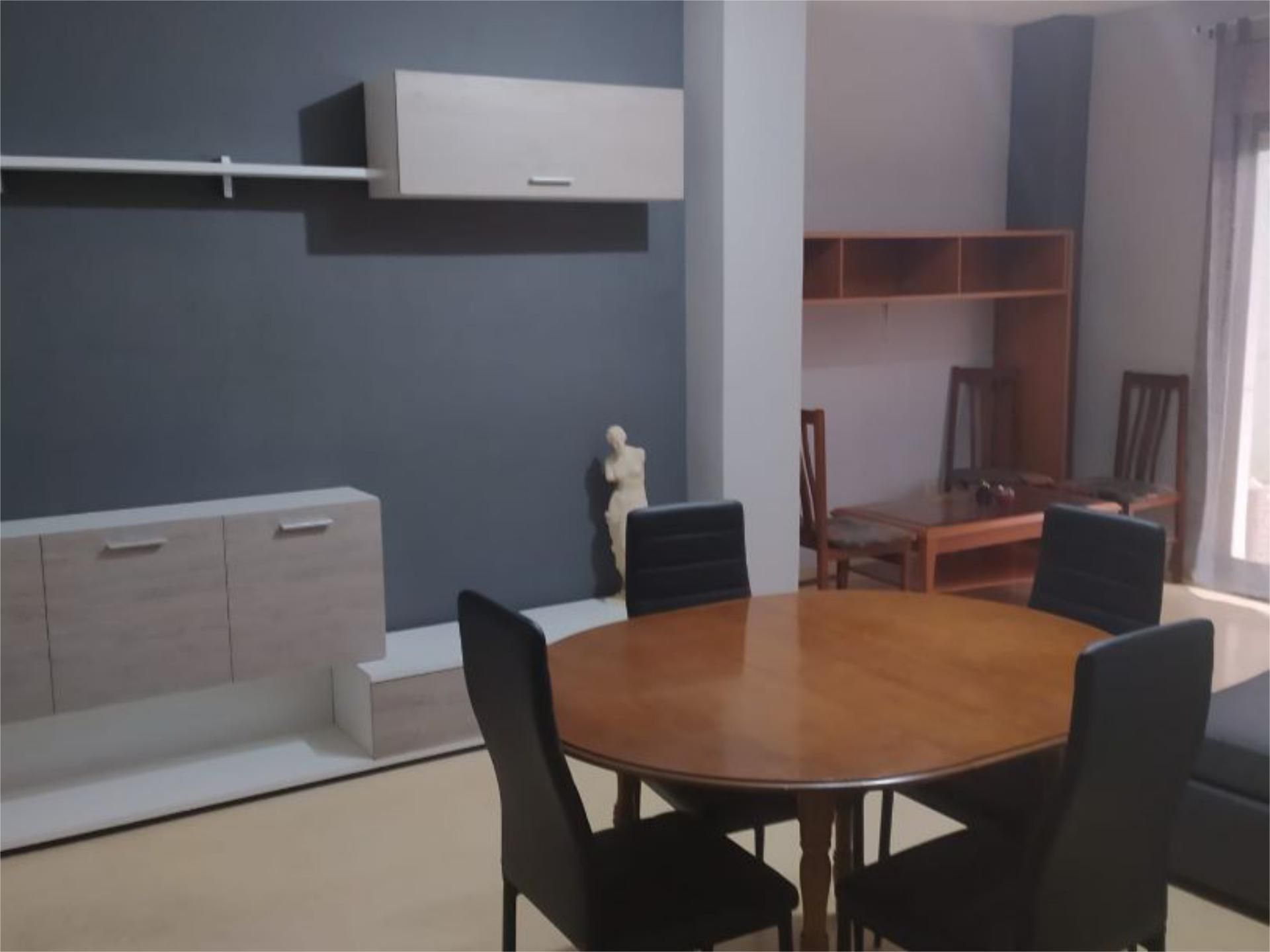 Dining room of Flat for sale in Valdepeñas  with Heating, Furnished and Video intercom