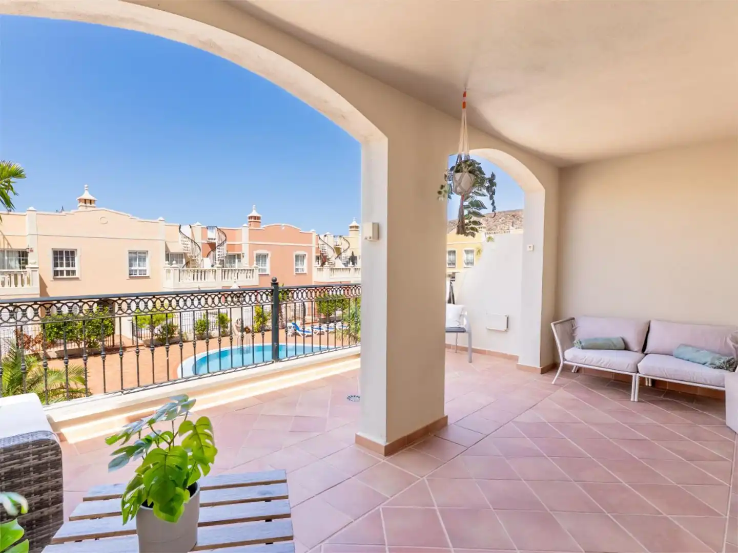 Wohnung zum Verkauf in Avenida la Arenita, 13, Palm - Mar Terrasse von Wohnung zum Verkauf in Arona mit Terrasse, Schwimmbad und Balkon