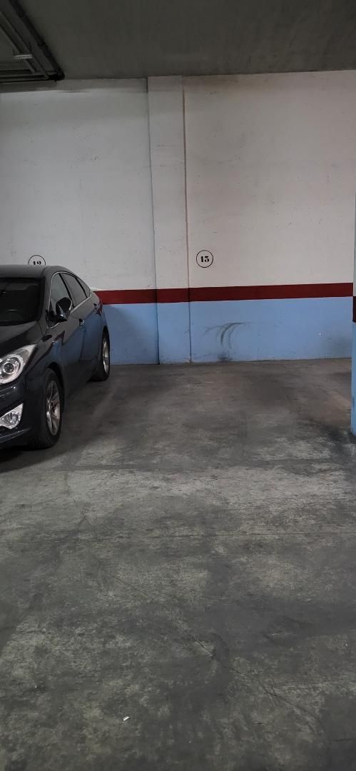 Aparcament de Garatge de lloguer en  Jaén Capital
