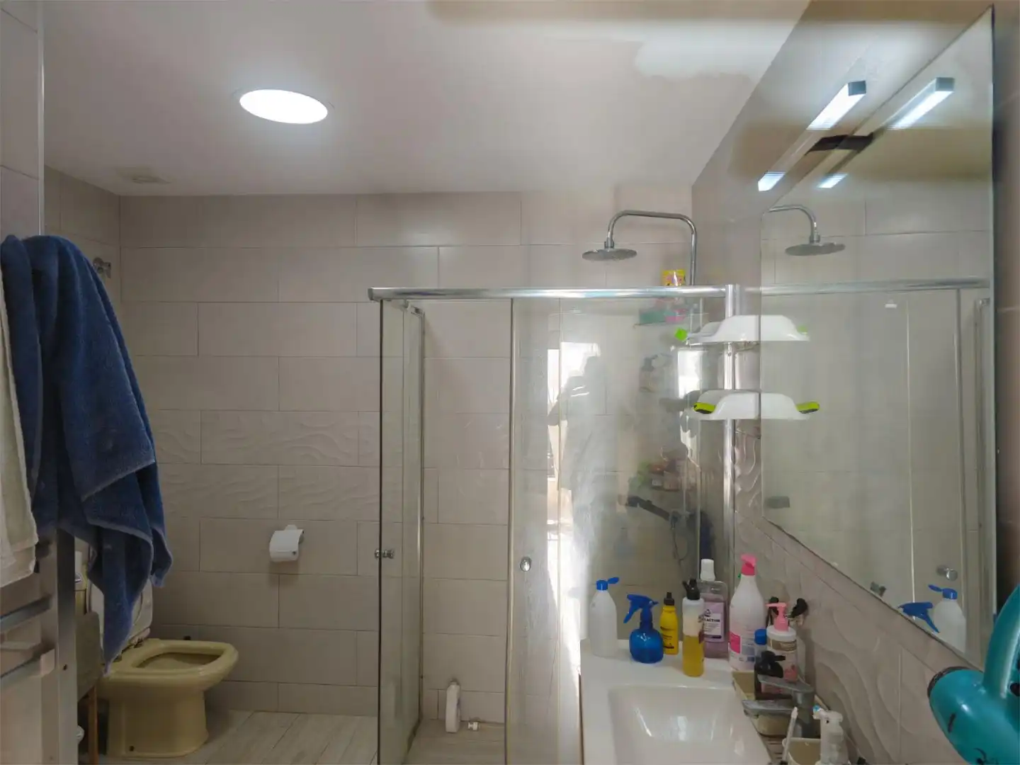 Detached homes for sale in Calle Francisco de Quevedo, 32, Montemar Bathroom of Detached homes for sale in Torremolinos with Air Conditioner, Heating and Terrace