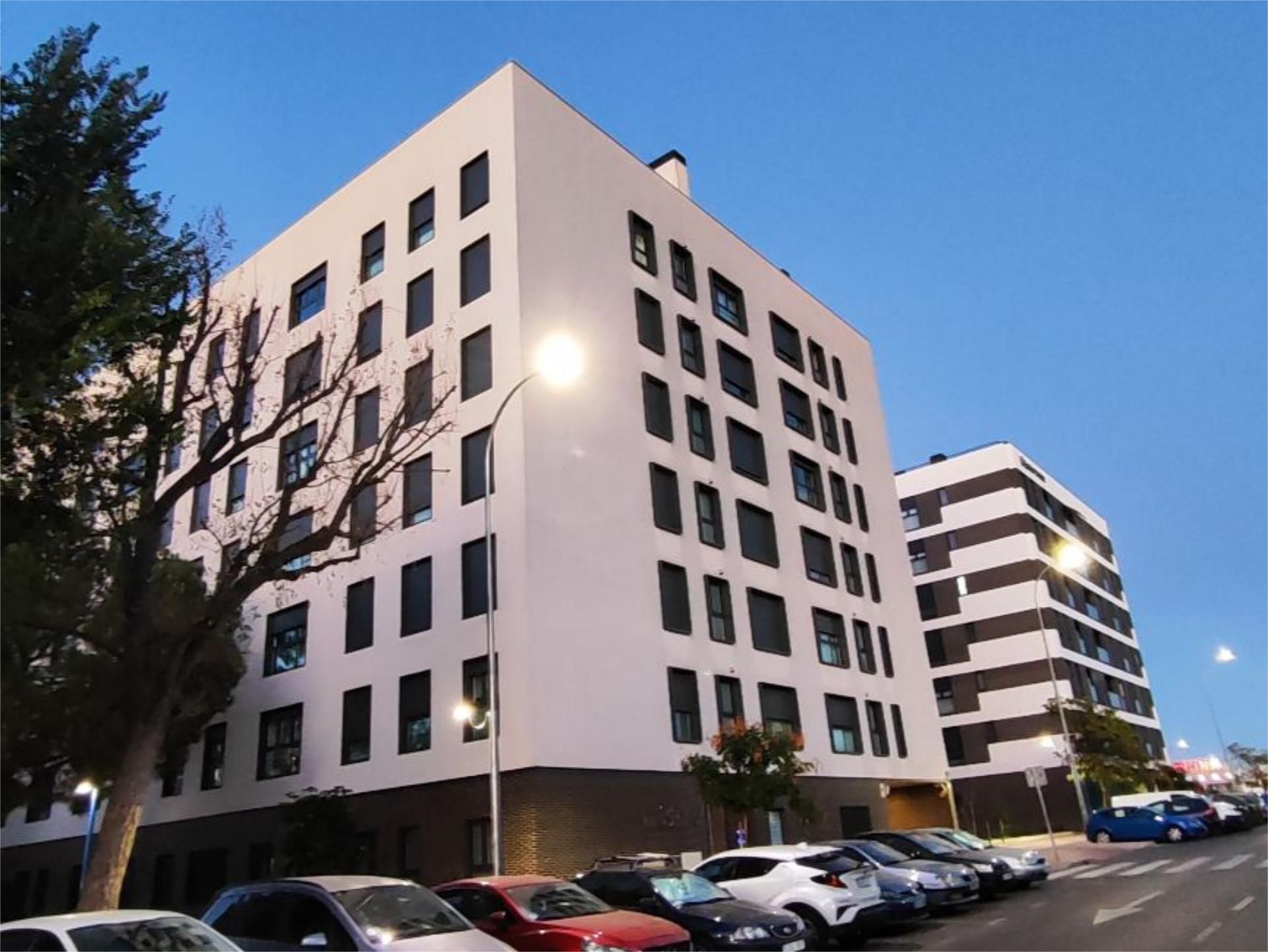 Exterior view of Flat for sale in Móstoles  with Air Conditioner, Heating and Private garden