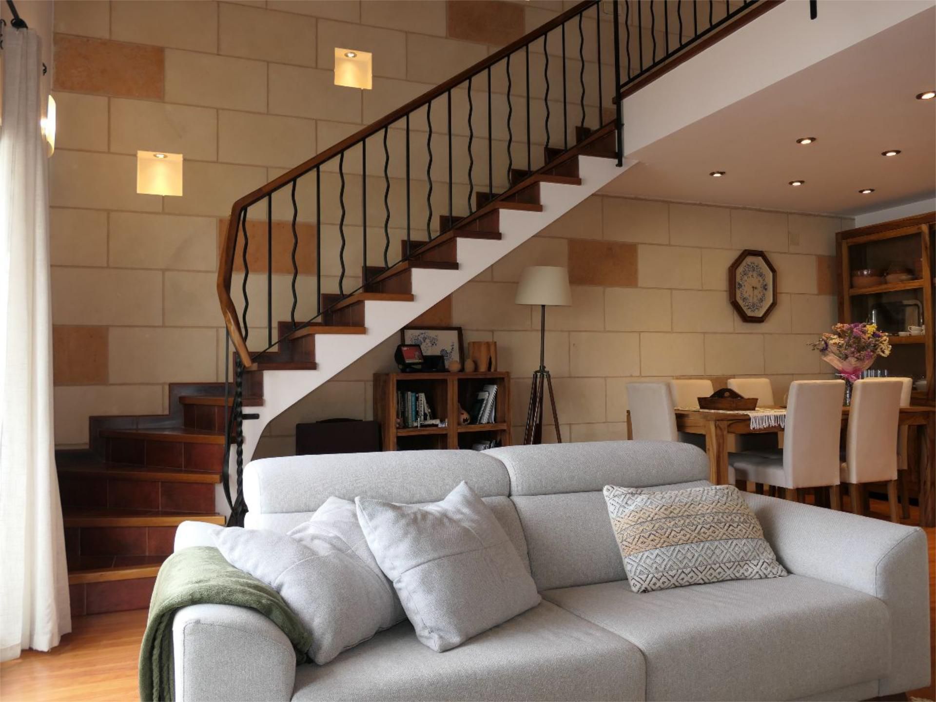 Living room of Attic for sale in Ciutadella de Menorca  with Air Conditioner, Terrace and Balcony