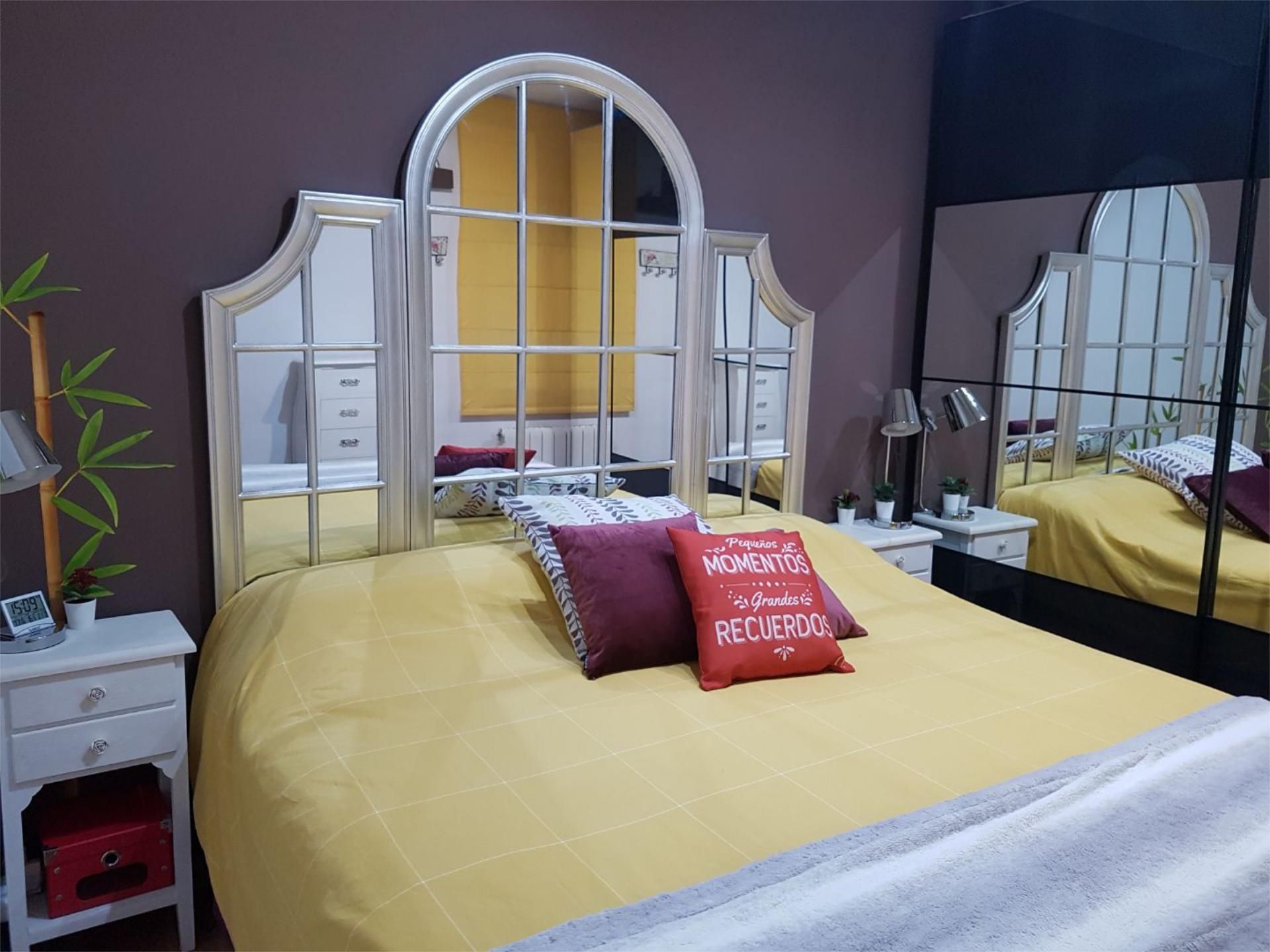 Bedroom of Flat for sale in Cerdanyola del Vallès  with Air Conditioner