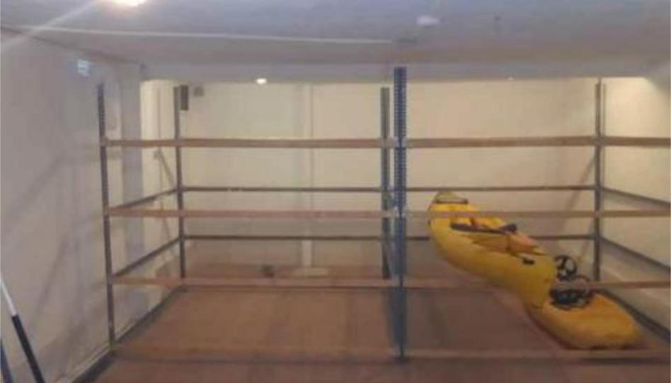 Box room to rent in Albufereta, Alicante / Alacant - image 1 Photo 1 of Box room to rent in Albufereta, Alicante / Alacant