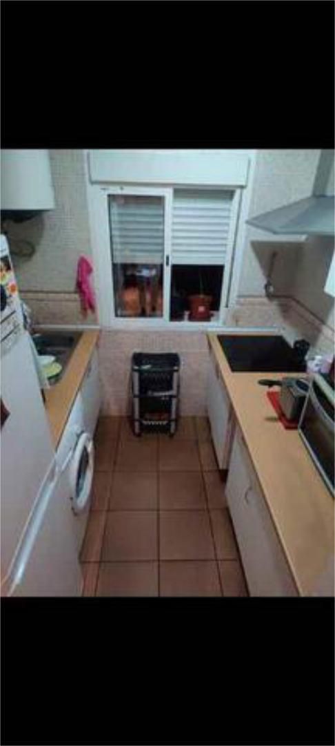 Kitchen of Flat to rent in  Sevilla Capital  with Heating, Terrace and Furnished