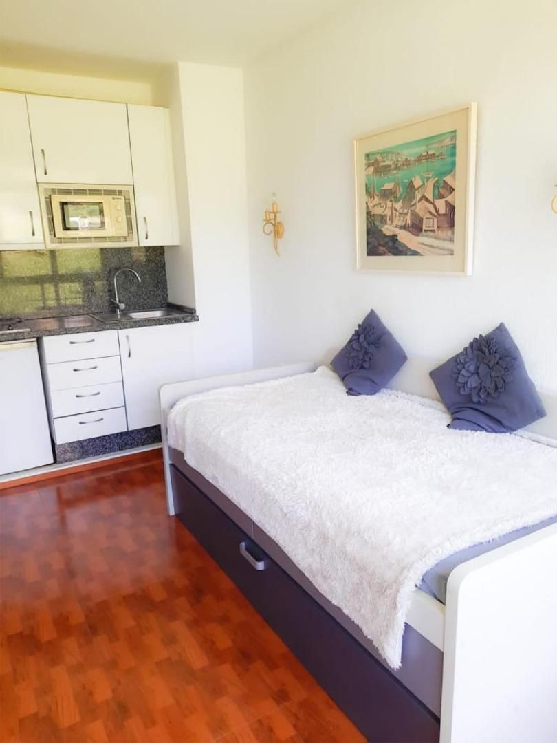 Bedroom of Study to rent in Marbella  with Air Conditioner, Private garden and Swimming Pool