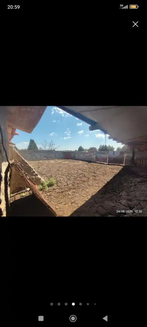 Casa o xalet en venda a Calle Marianeto, La Puebla de Valverde Casa o xalet en venda en La Puebla de Valverde amb Jardí privat i Traster