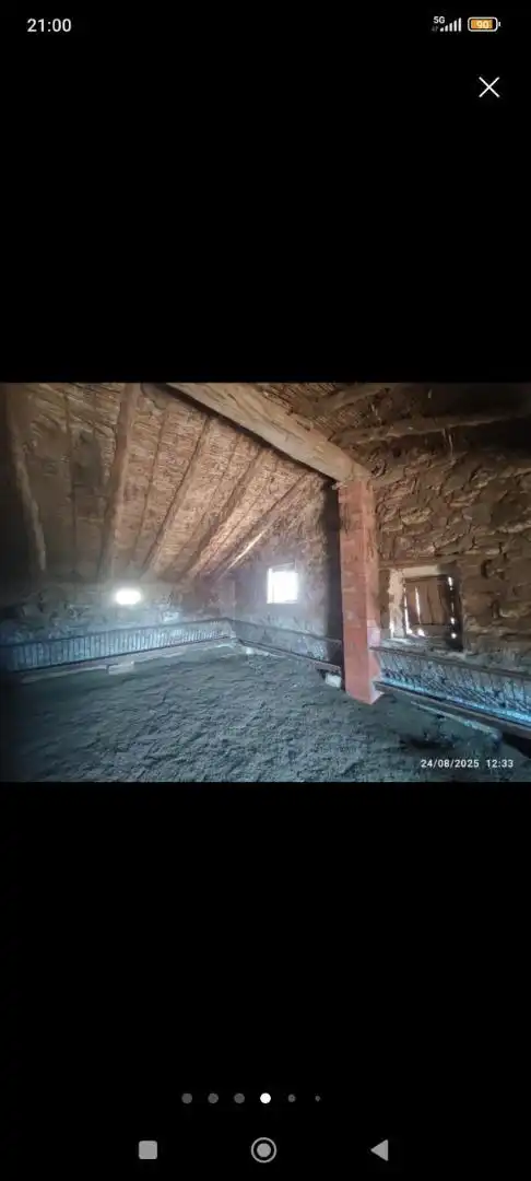 Casa o xalet en venda a Calle Marianeto, La Puebla de Valverde Casa o xalet en venda en La Puebla de Valverde amb Jardí privat i Traster