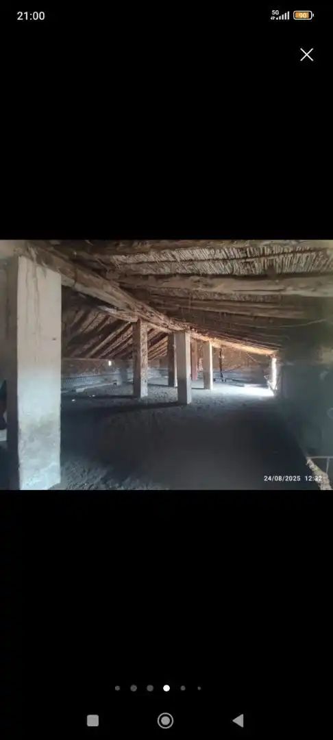 Casa o xalet en venda a Calle Marianeto, La Puebla de Valverde Casa o xalet en venda en La Puebla de Valverde amb Jardí privat i Traster
