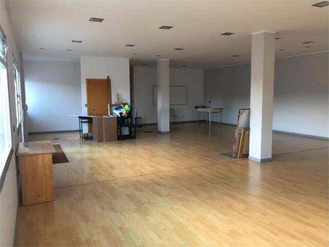 Local comercial en Alquiler en Dorneda