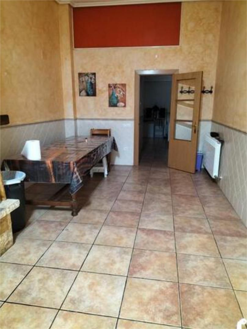 Kitchen of Premises to rent in Villamediana de Iregua