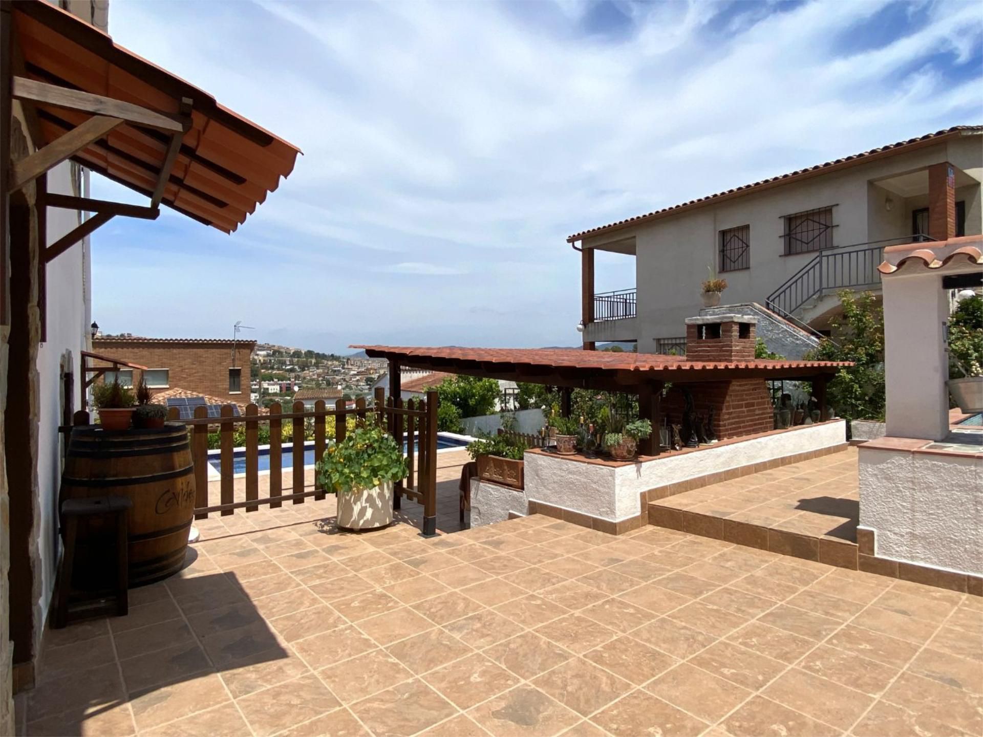 Terraza de Casa o chalet en venta en Sant Vicenç Dels Horts con Aire acondicionado, Terraza y Piscina