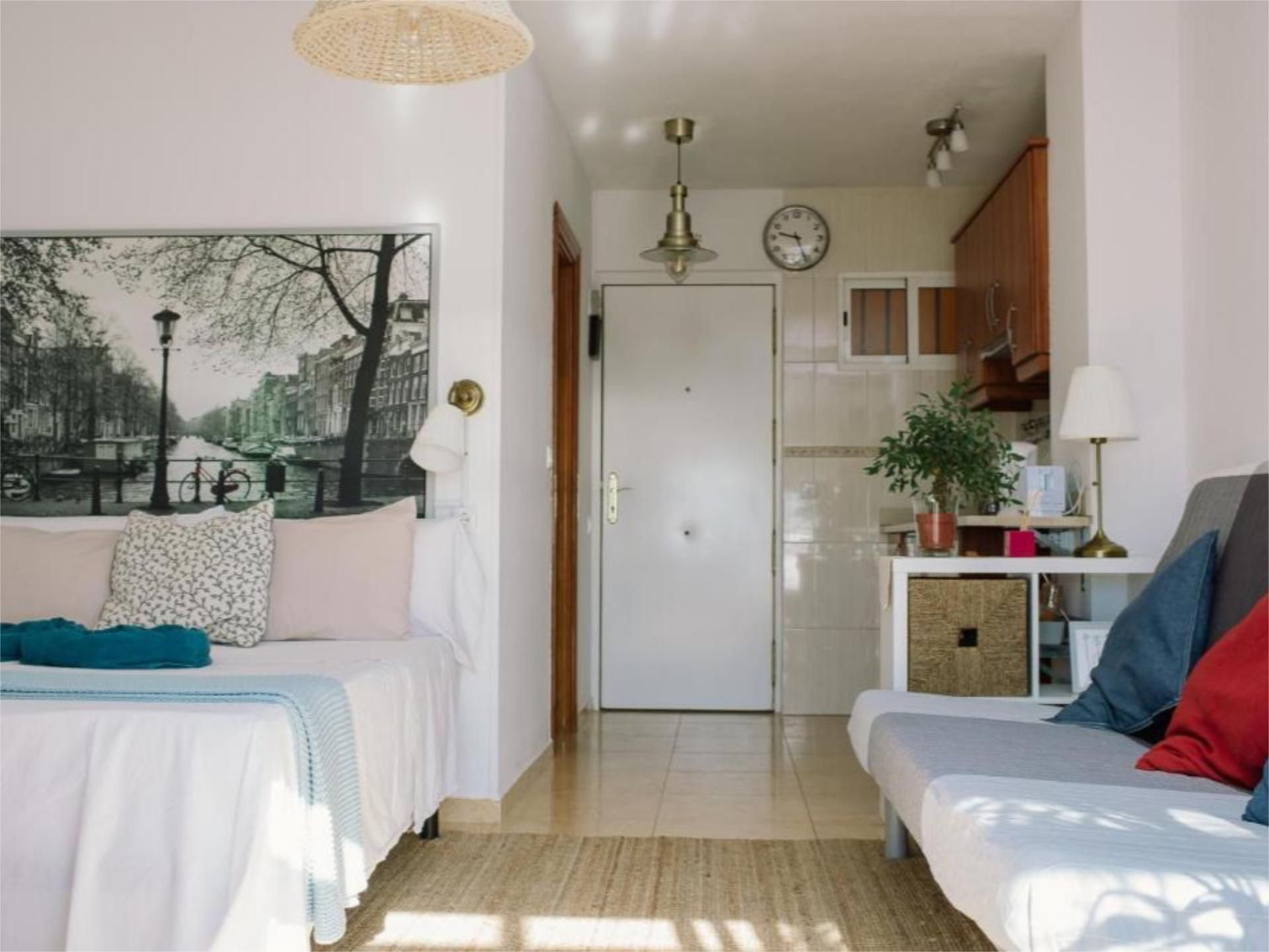 Flat to rent in Avenida Gamonal, 8, Benalmádena Bedroom of Flat to rent in Benalmádena  with Air Conditioner, Swimming Pool and Balcony