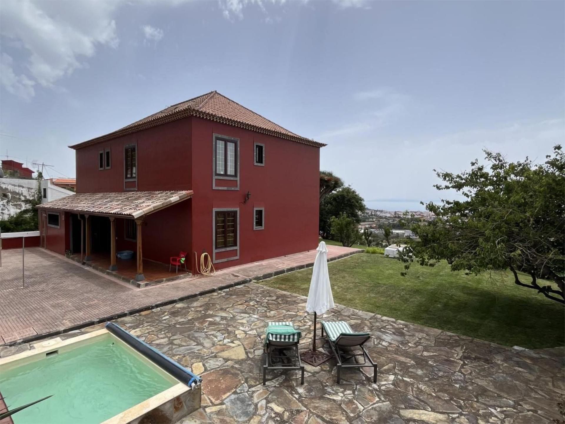 Country house for sale in Camino las Gavias, 100, Vega Lagunera Exterior view of Country house for sale in San Cristóbal de la Laguna  with Swimming Pool