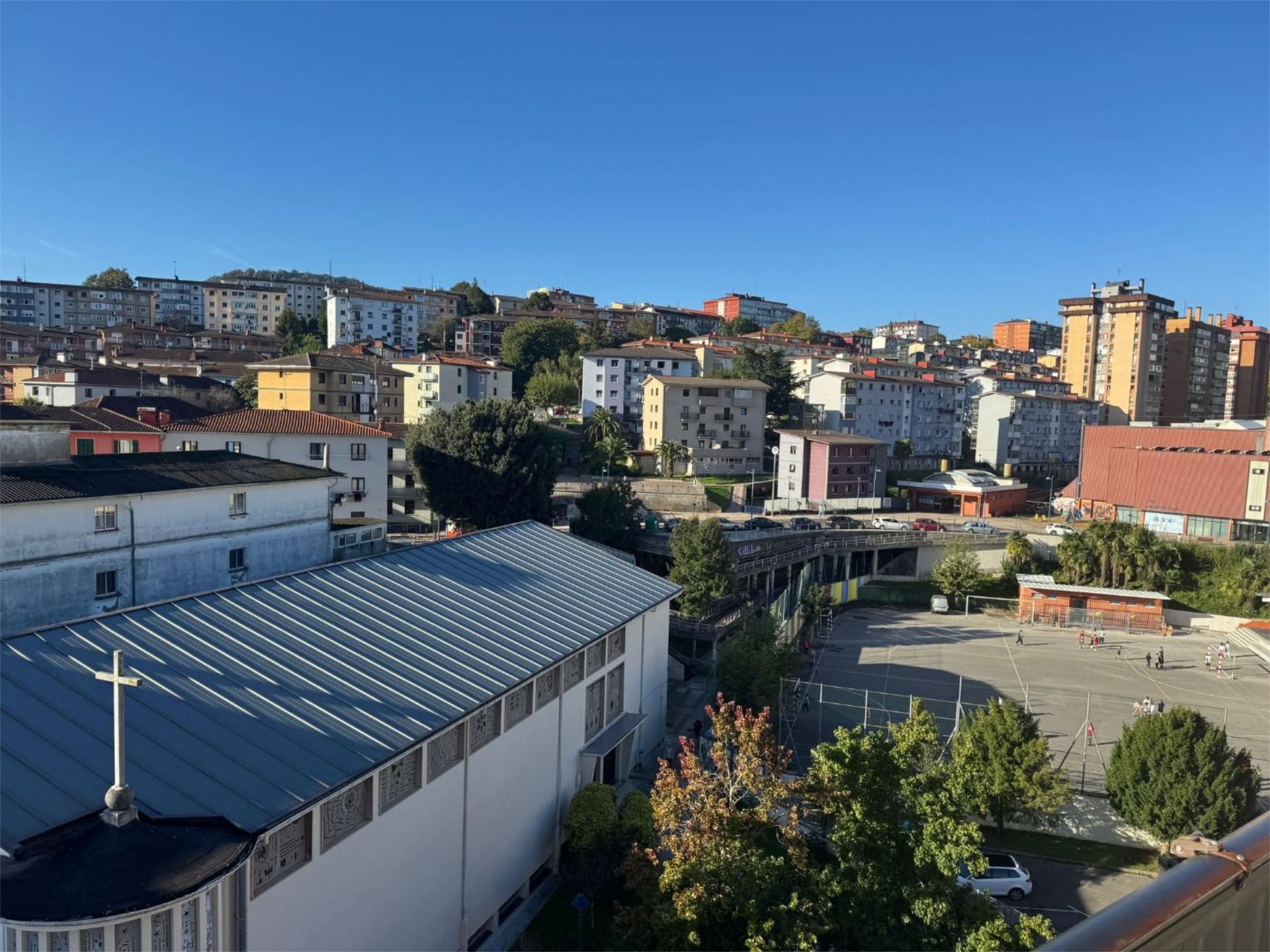 Exterior view of Flat for sale in Errenteria  with Balcony
