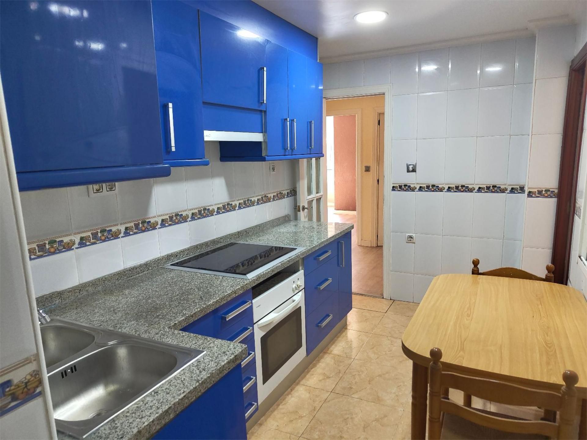 Kitchen of Flat for sale in Alicante / Alacant  with Parquet flooring
