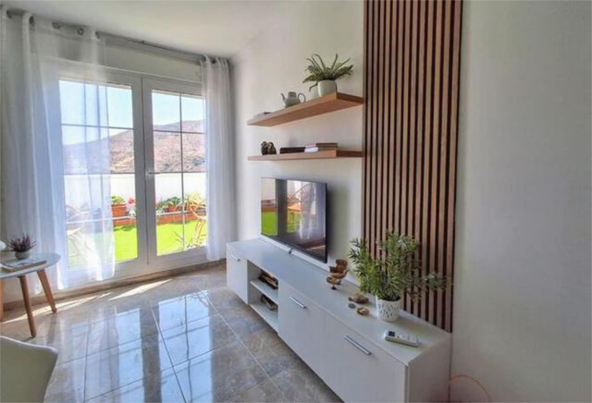 Sala d'estar de Àtic en venda en Albuñol amb Terrassa