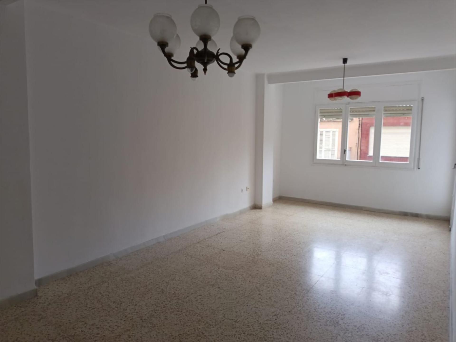 Flat for sale in Reus  with Storage room and Balcony