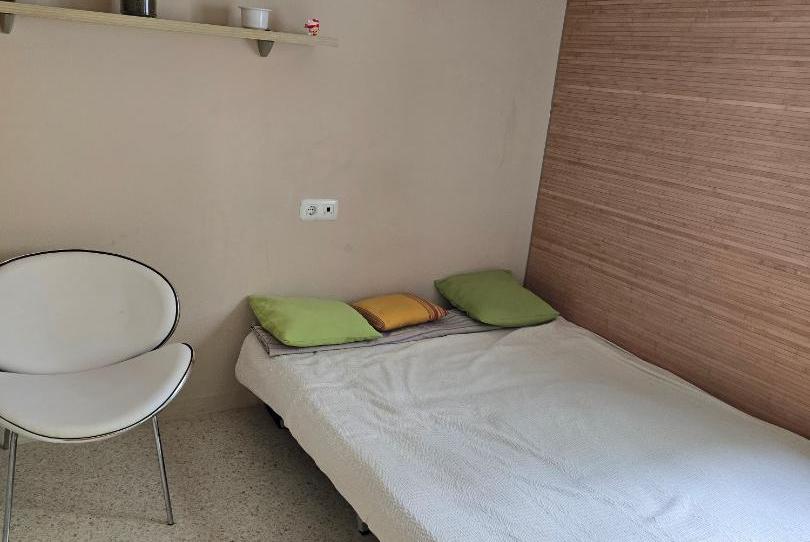 Photo 1 of Flat to share in Calle Albahaca, 6, Los Árboles, Málaga