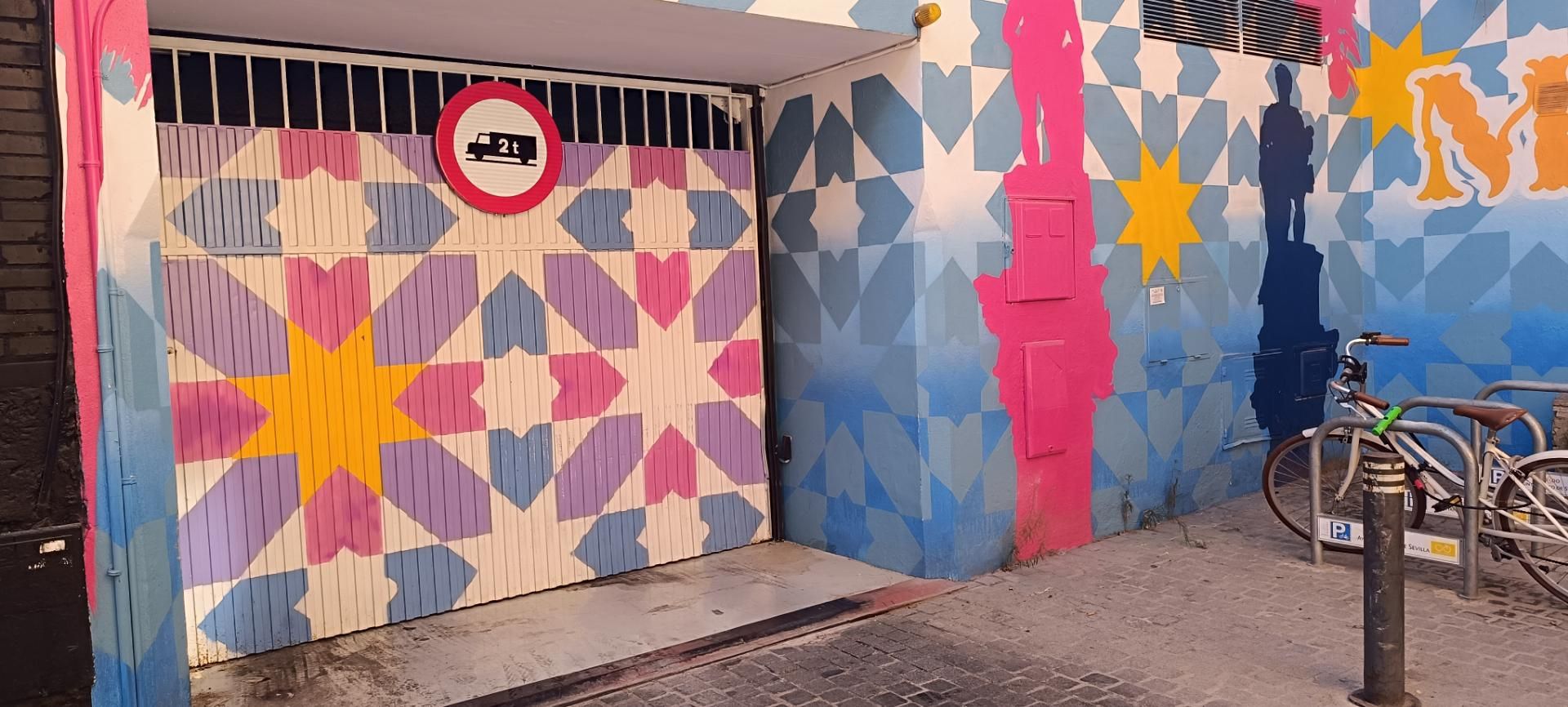 Exterior view of Garage to rent in  Sevilla Capital
