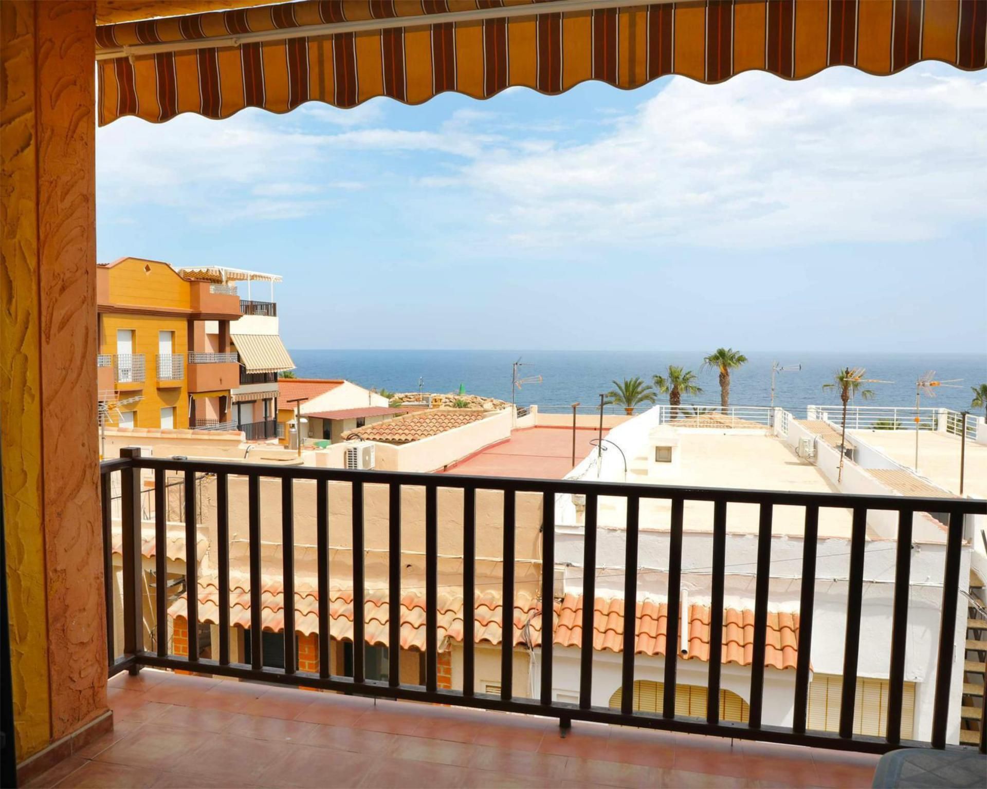 Habitación de Ático de alquiler en Cuevas del Almanzora con Terraza, Amueblado y Balcón