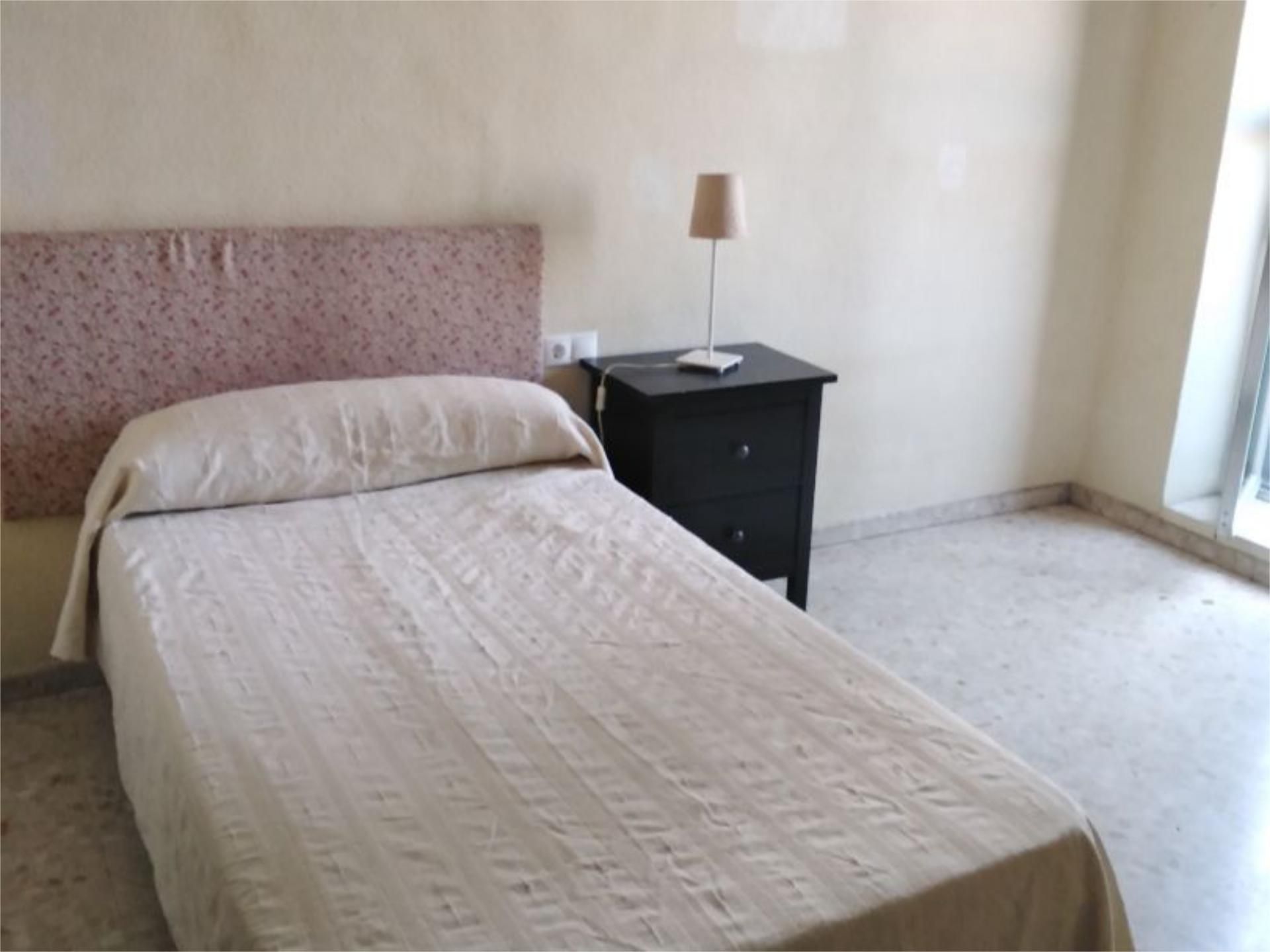 Bedroom of Single-family semi-detached to share in  Córdoba Capital  with Air Conditioner, Heating and Furnished
