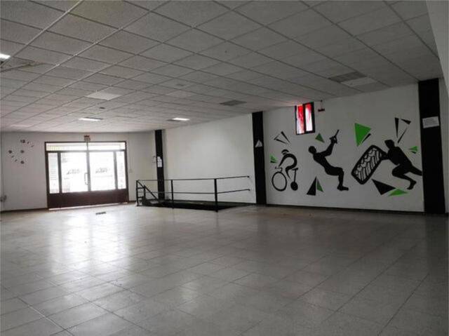 Local comercial en Alquiler en Azuaga