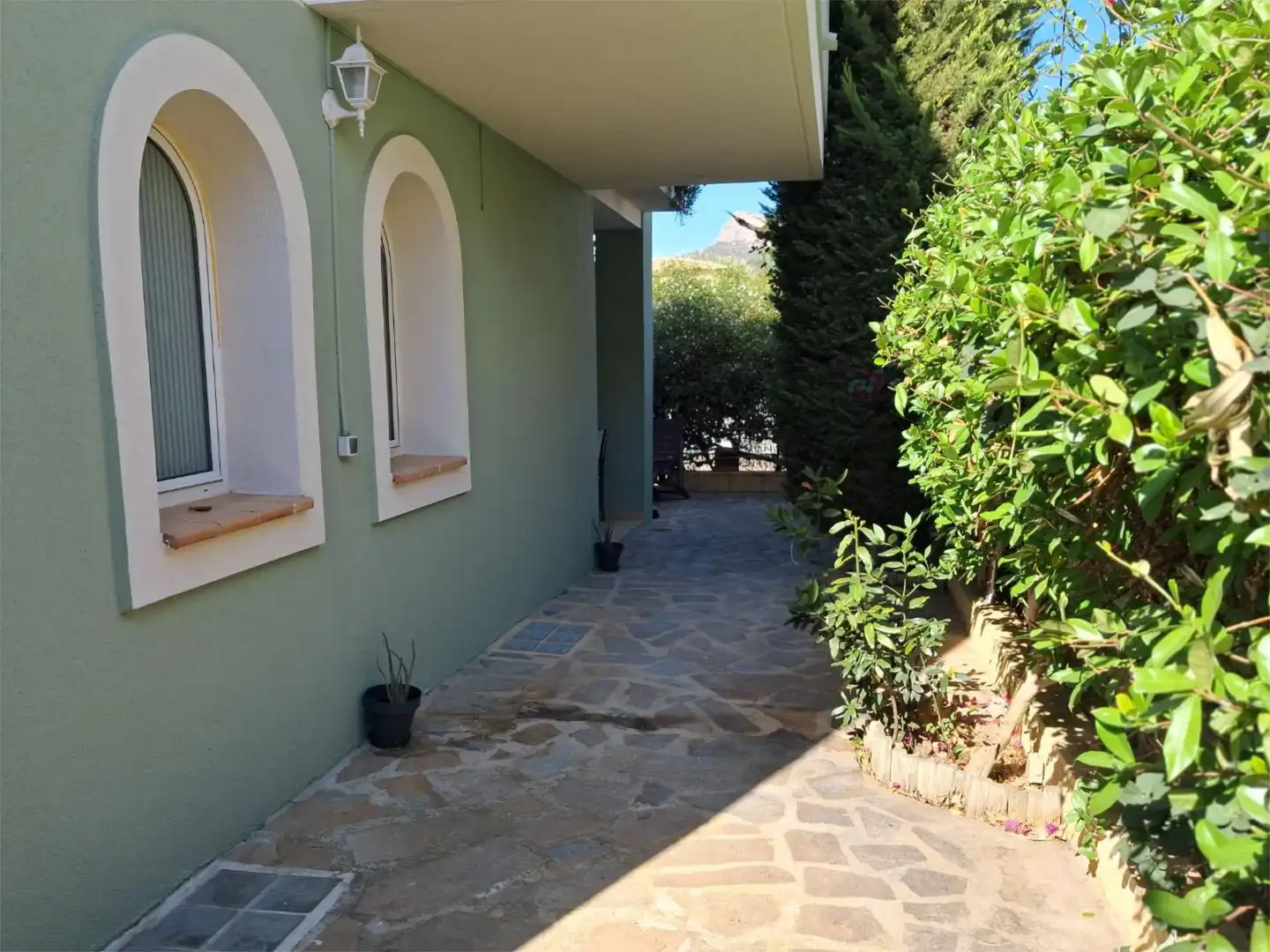 Vista exterior de Apartament de lloguer en Calpe / Calp amb Calefacció, Jardí privat i Piscina