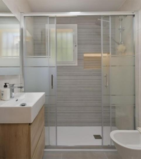 Foto 2 de Casa adosada per a compartir a Calle Fernando de Zafra, 73, Bello Horizonte - Lindasol, Málaga