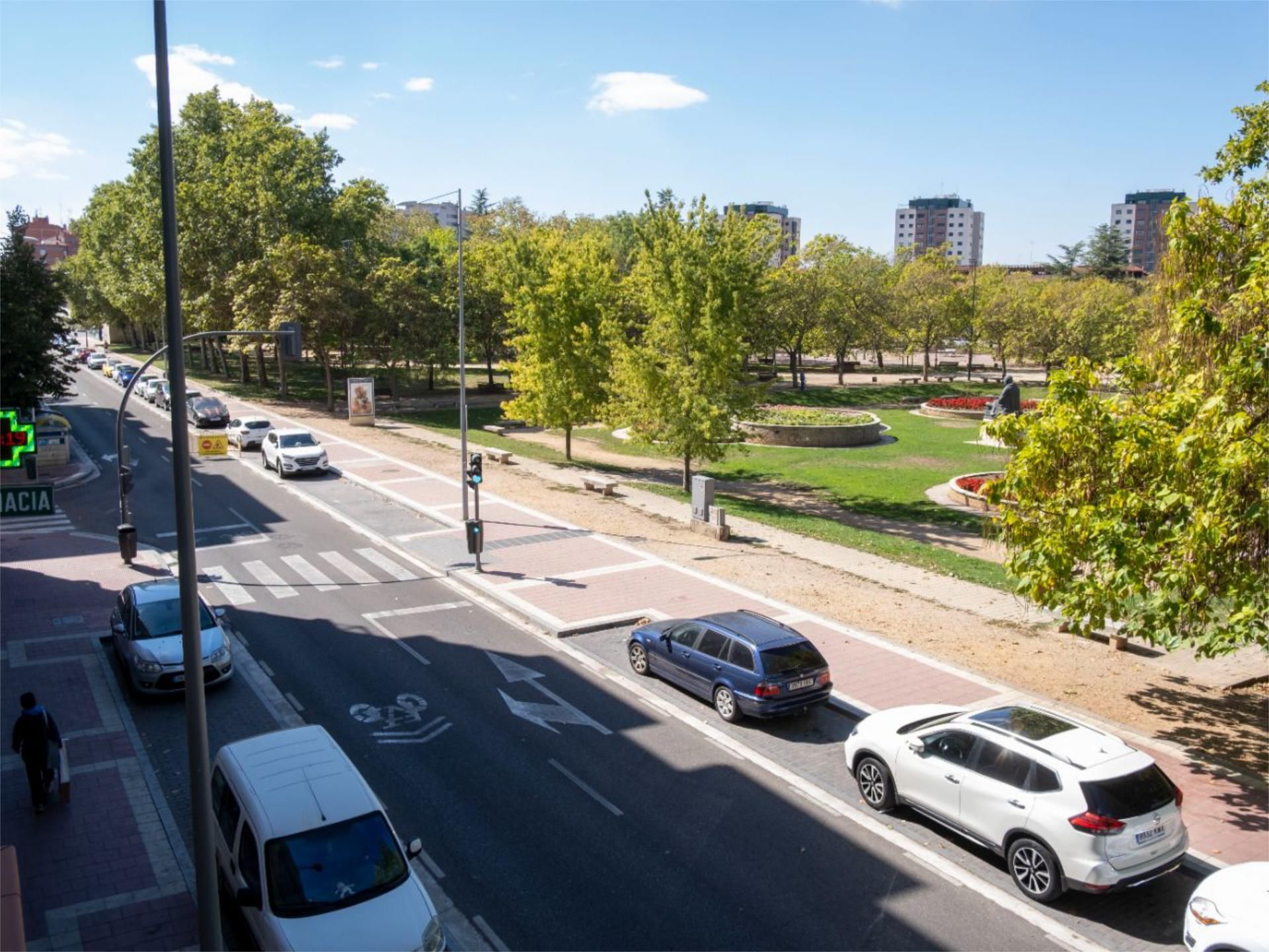 Vista exterior de Piso en venta en Valladolid Capital con Terraza