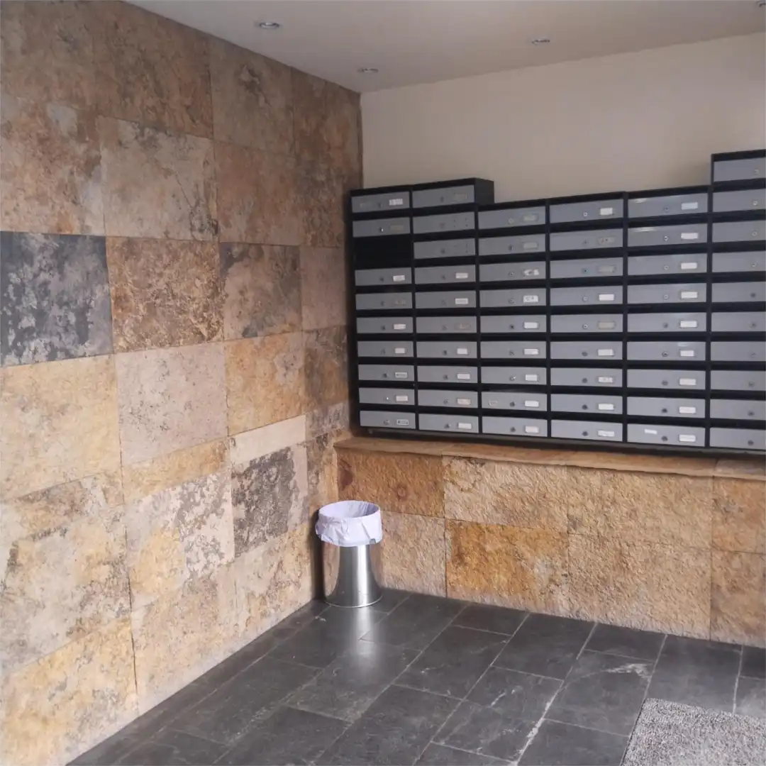 Piso en venta en Calle Agustín Rodríguez Sahagún, 38, Universidad Piso en venta en Ávila con Calefacción, Jardín privado y Parquet