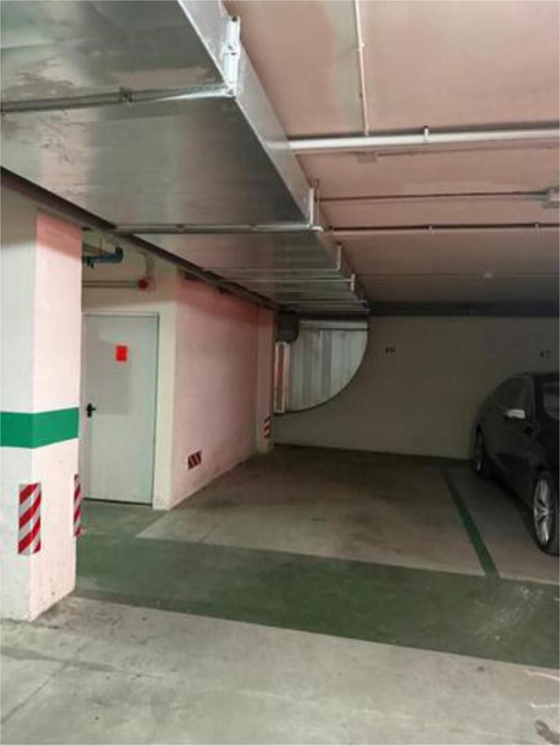 Aparcament de Garatge de lloguer en Vegas del Genil
