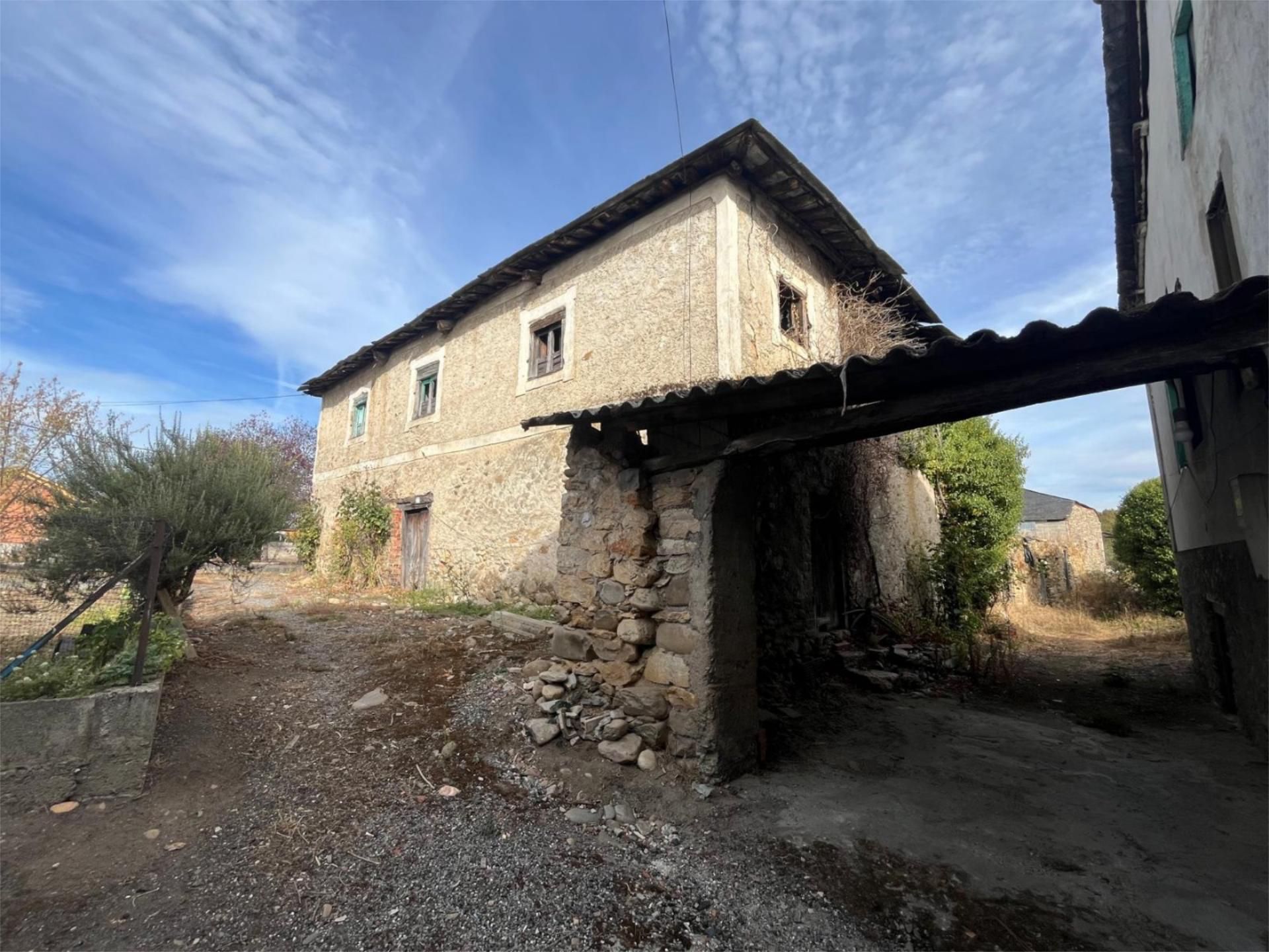 Exterior view of House or chalet for sale in Carracedelo  with Balcony
